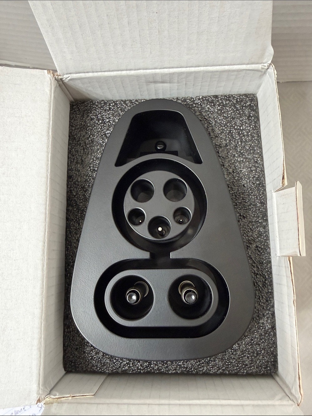 LaTough CCS1 to TSL Charging Adapter for Tesla 250KW DC Fast Charge New Open Box